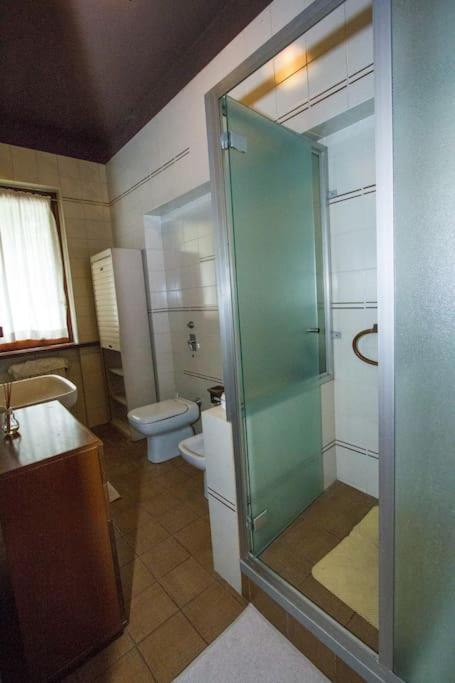 Casa Su Lago Privato A Due Passi Da Milano Segrate Dış mekan fotoğraf