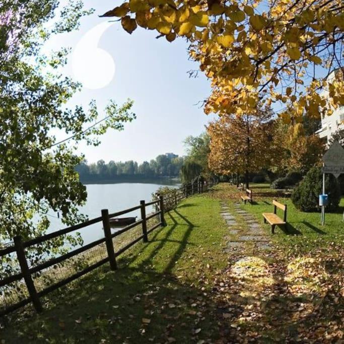 Casa Su Lago Privato A Due Passi Da Milano Segrate Dış mekan fotoğraf